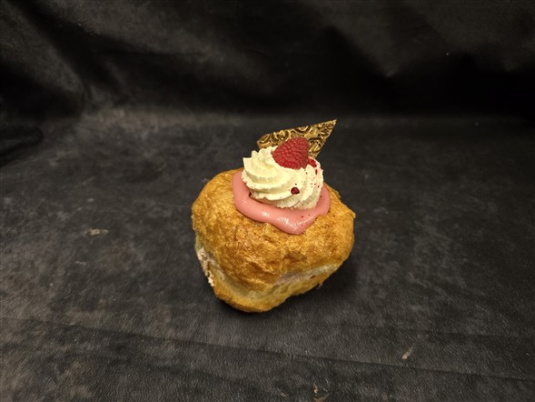 Luksus fastelavnsboller med chokolade/hindbær