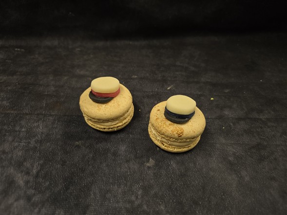 Macaron studenter hue